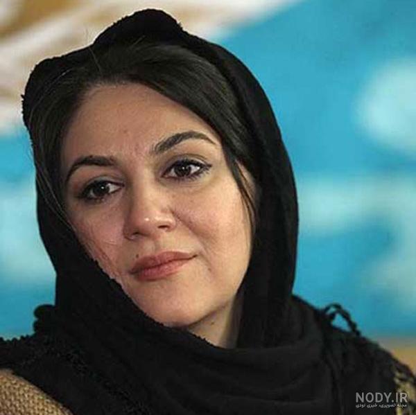عکس لاله اسکندری در خارج
