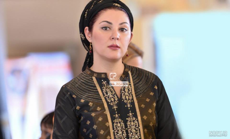 عکس لاله اسکندری در خارج