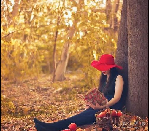 ژست عکس پاییزی دخترانه با حجاب ژست عکس پاییزی دخترانه با حجاب