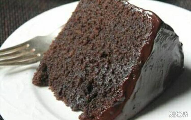طرز تهیه کیک خیس با سس شکلاتی