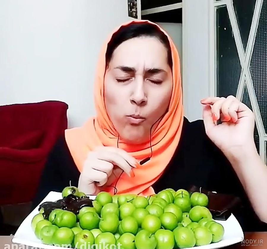 لواشک گوجه سبز و سیب