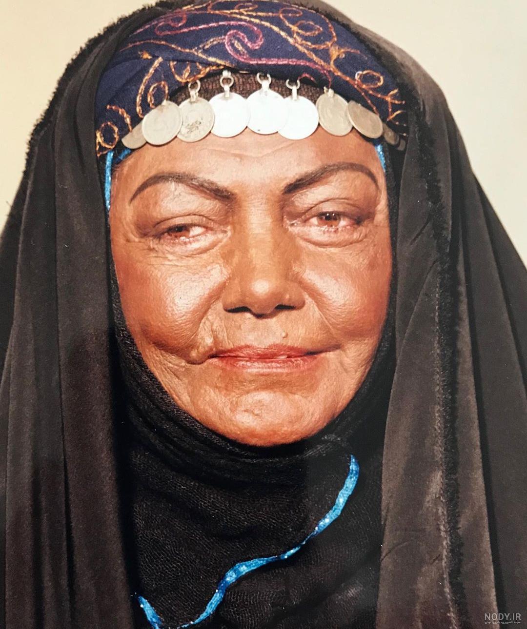 نوه ی حمیده خیرآبادی نوه ی حمیده خیرآبادی