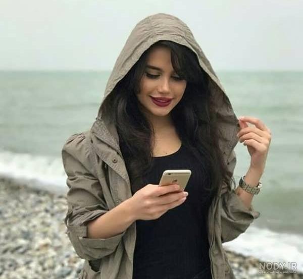 ژست عکاسی دخترانه سلفی ژست عکاسی دخترانه سلفی