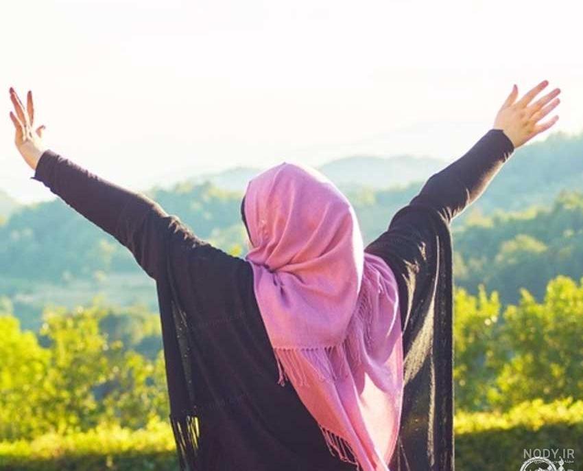 ژست عکس خانوادگی با حجاب