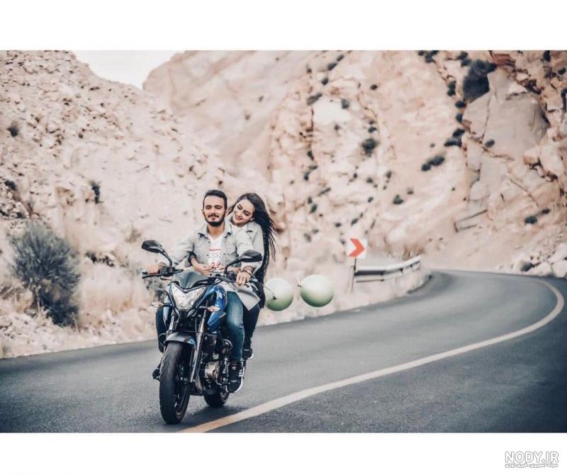 ژست عکاسی با موتور کراس