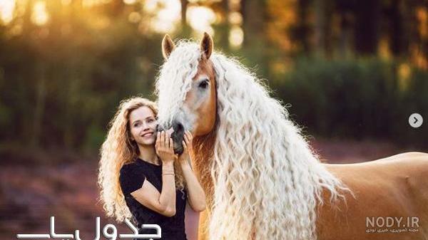 عکس اسب طوفان