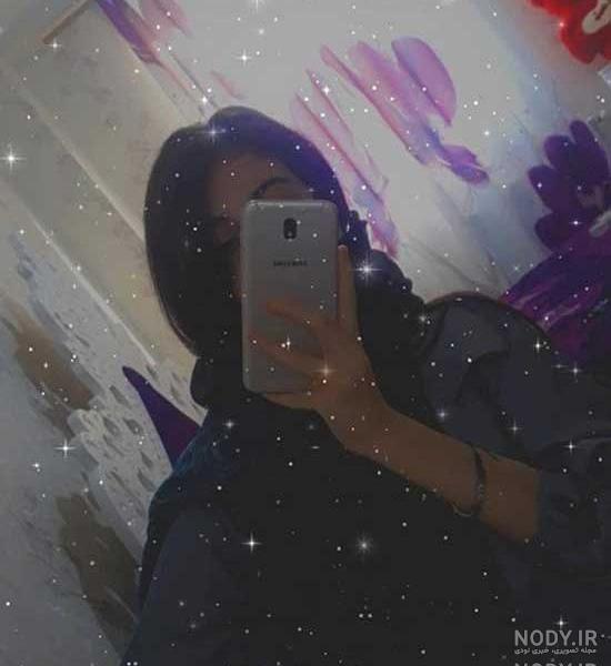 عکس دختر لاکچری برای تصویر زمینه