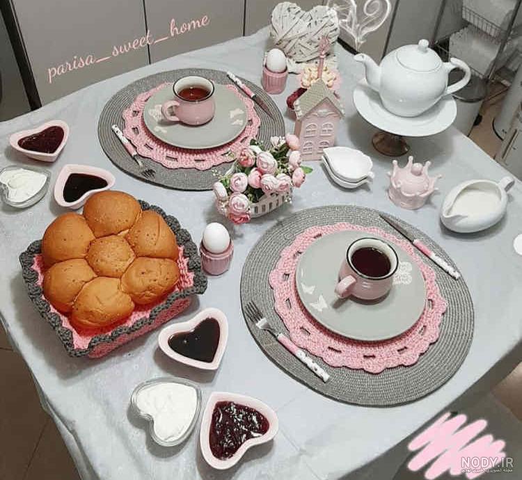 عکس صبحانه ساده در طبیعت