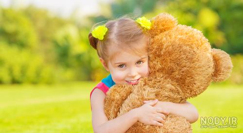 عکس خفن ایده عکاسی با عروسک بزرگسال