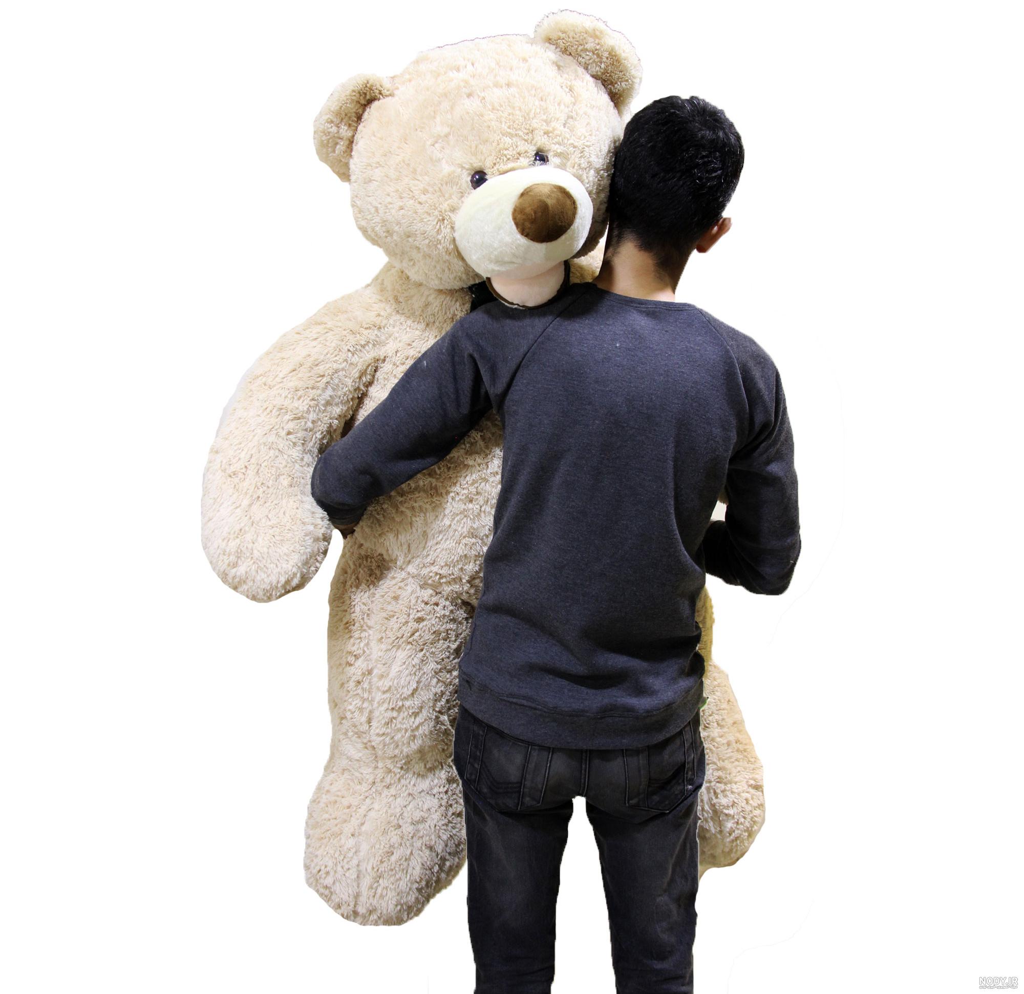 عکس خفن ایده عکاسی با عروسک بزرگسال