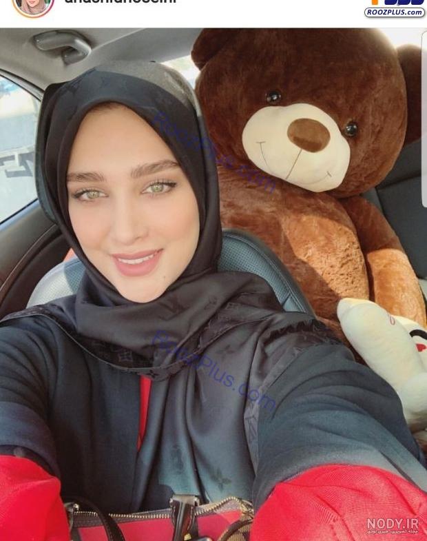 عکس خفن ایده عکاسی با عروسک بزرگسال