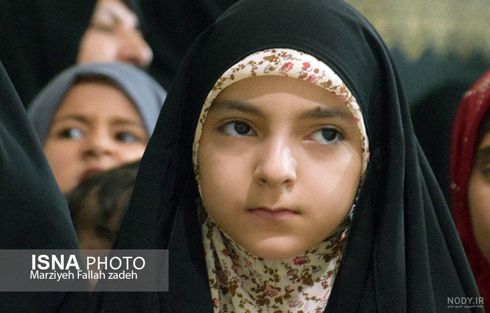 حنانه خلفی در حضور رهبر