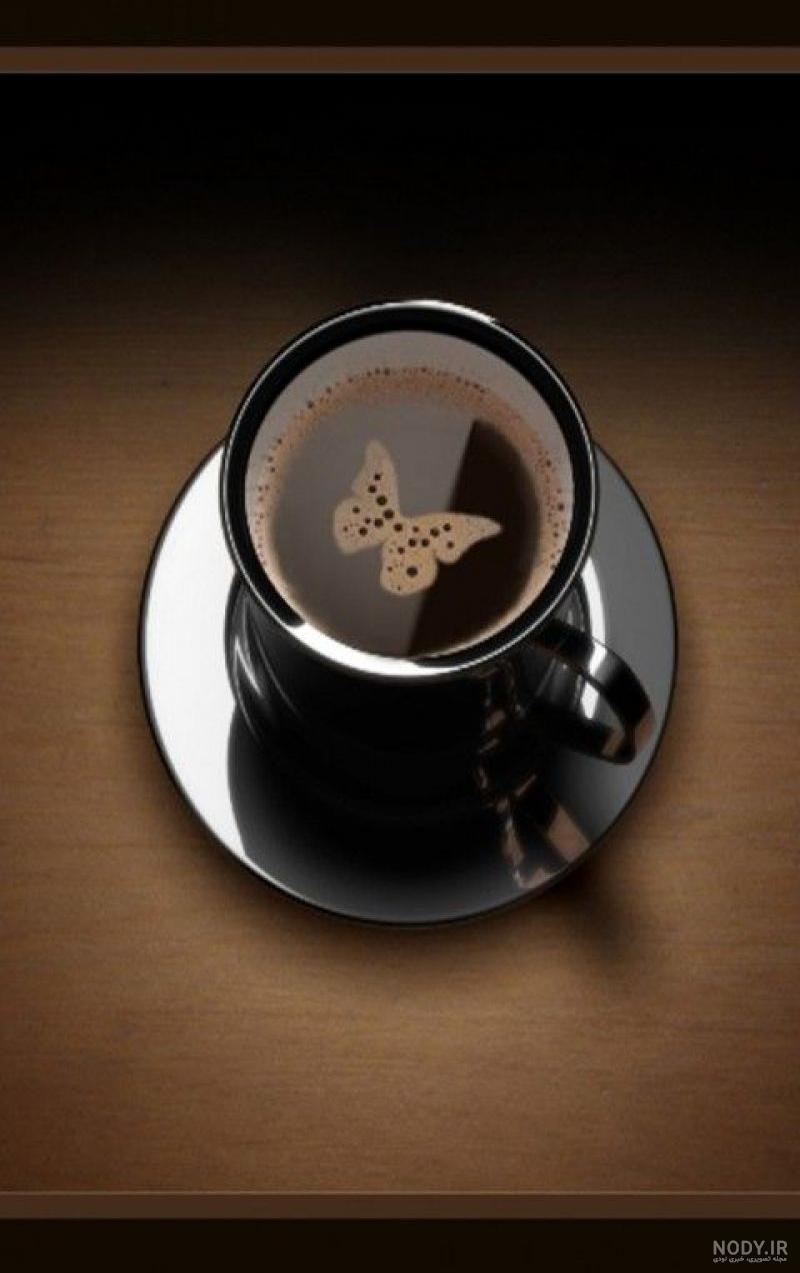 پرنده در نعلبکی فال قهوه پرنده در نعلبکی فال قهوه