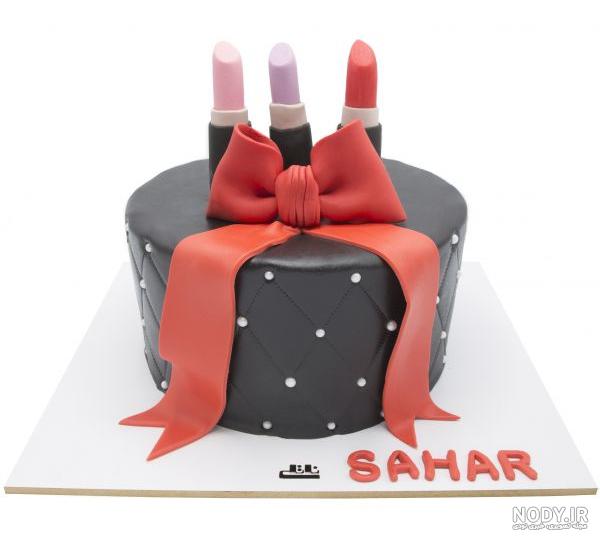 کیک سفید قرمز دخترانه
