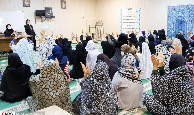 صغری خدادادی کیست
