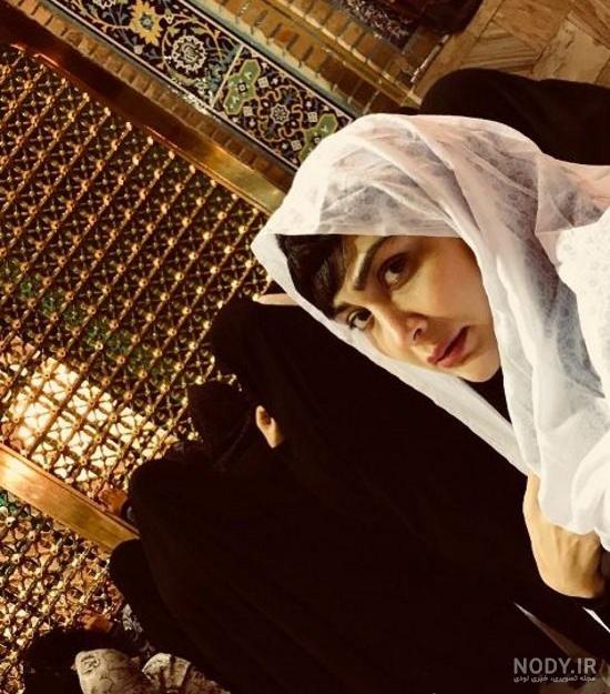 عکس دختر چادری با تفنگ عکس دختر چادری با تفنگ