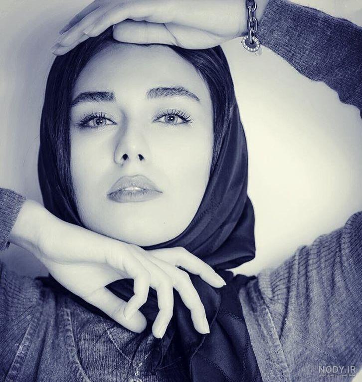 مهشید جوادی در بیگانه ای با من است