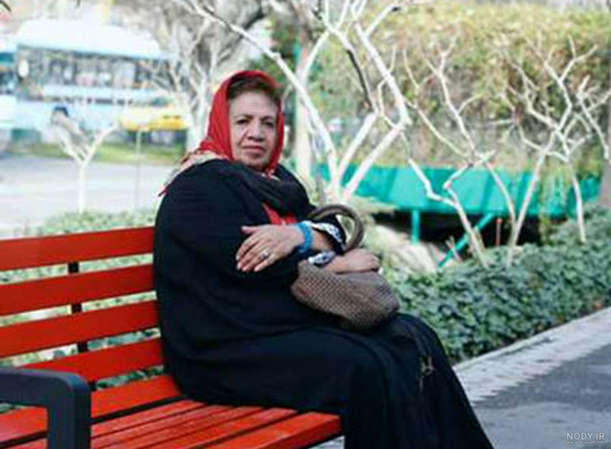 گیتی معینی و دخترش