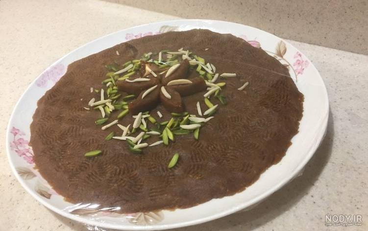حلوا خرمایی ساده حلوا خرمایی ساده