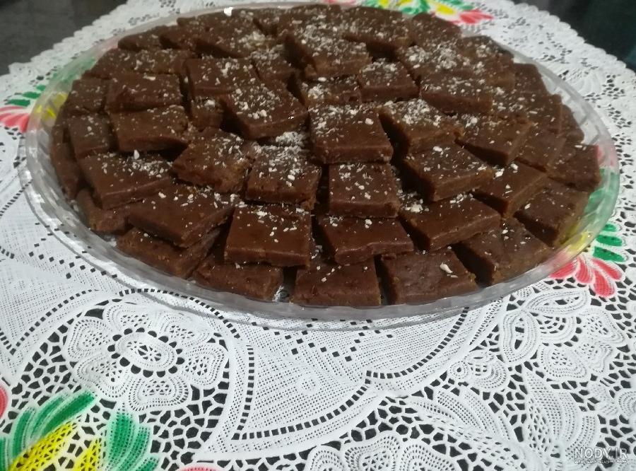 طرز تهیه حلوا خرما خانگی طرز تهیه حلوا خرما خانگی