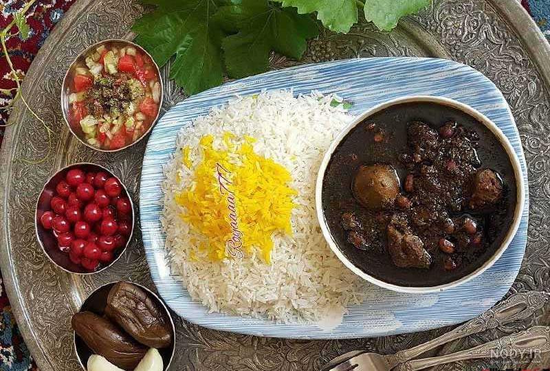 طرز تهیه قورمه سنتی طرز تهیه قورمه سنتی