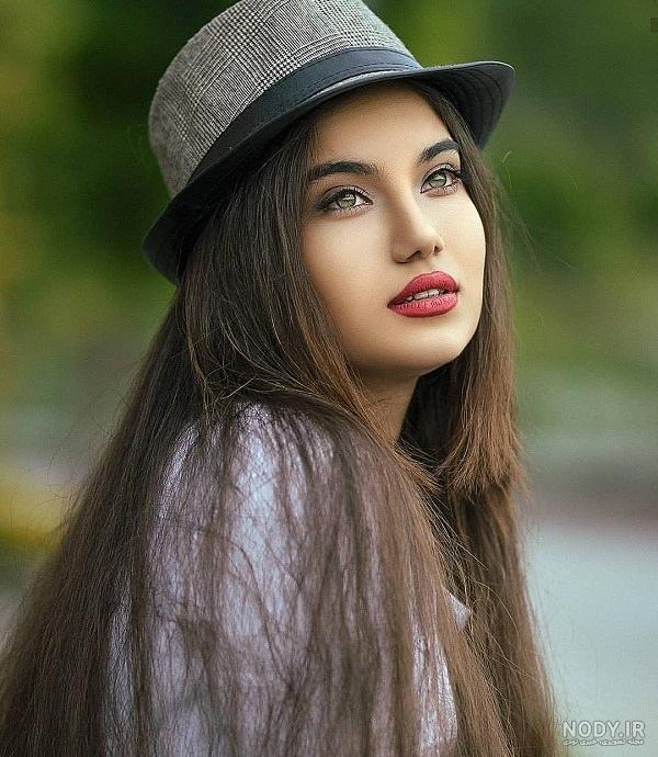 عکس ژست دخترانه عکاسی
