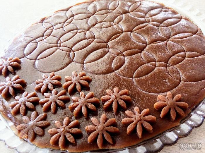 طرز تهیه حلوا با آرد سفید طرز تهیه حلوا با آرد سفید