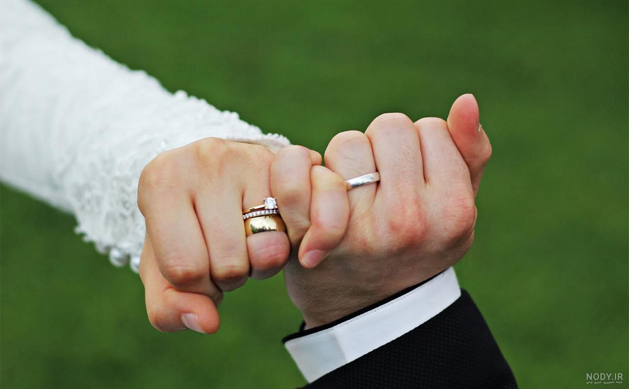 عکس حلقه ازدواج در دست عکس حلقه ازدواج در دست