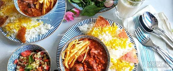 غذای فوری با مرغ غذای فوری با مرغ