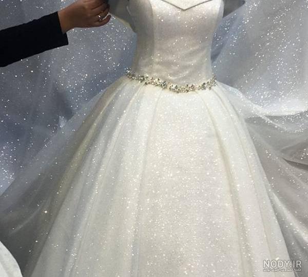 لباس عروس اکلیلی رنگی