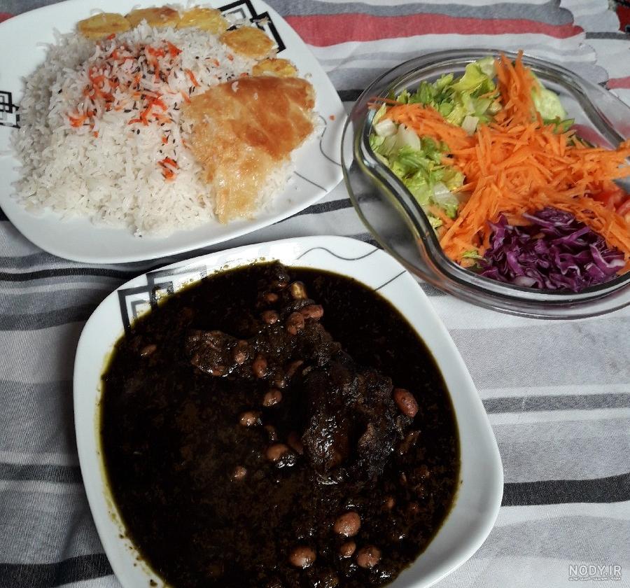 طرز تهیه قورمه سبزی مجلسی برای 10 نفر طرز تهیه قورمه سبزی مجلسی برای 10 نفر
