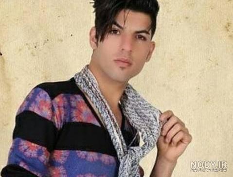 عکس خواننده احسان آزادی