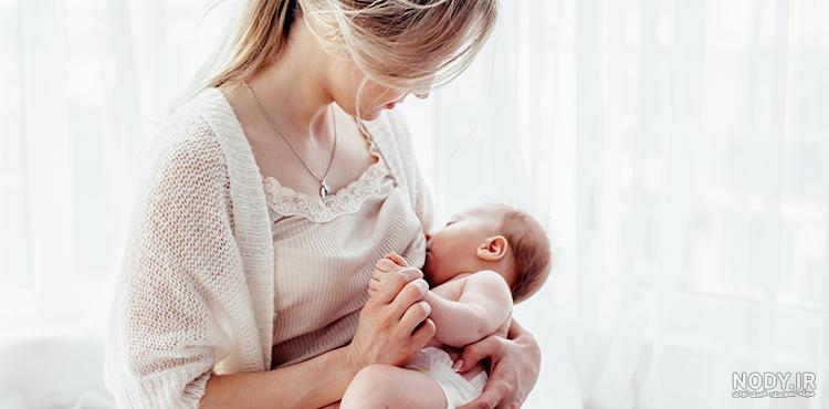 شیر دادن به نوزاد در شب نی نی سایت