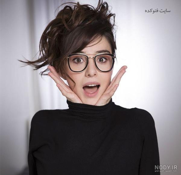 اوزگه گورل در سریال همه جا تو اوزگه گورل در سریال همه جا تو