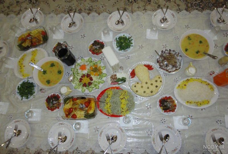 تزیین مرغ سرخ شده تکه ای تزیین مرغ سرخ شده تکه ای