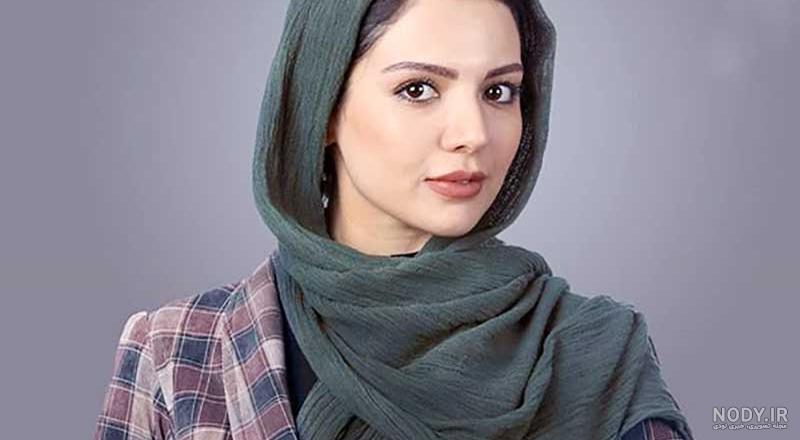 عکس آیدا نامجو در لیسانسه ها