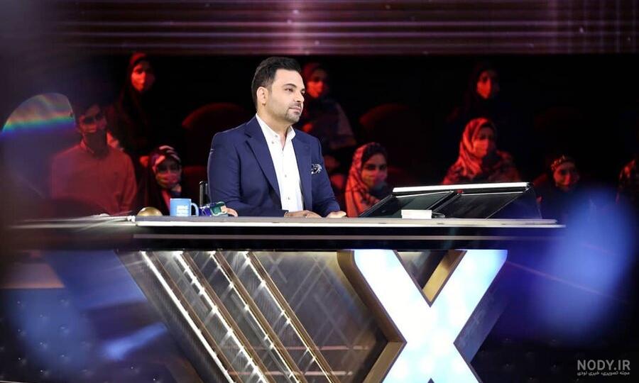 عکس انگشتر احسان علیخانی در عصر جدید عکس انگشتر احسان علیخانی در عصر جدید