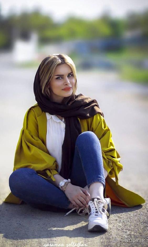 ژست عکاسی دخترانه در خانه ژست عکاسی دخترانه در خانه