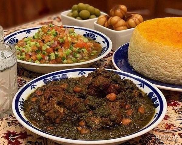 متن کوتاه در مورد قورمه سبزی متن کوتاه در مورد قورمه سبزی