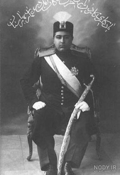 عکس احمد شاه قاجار و همسرش