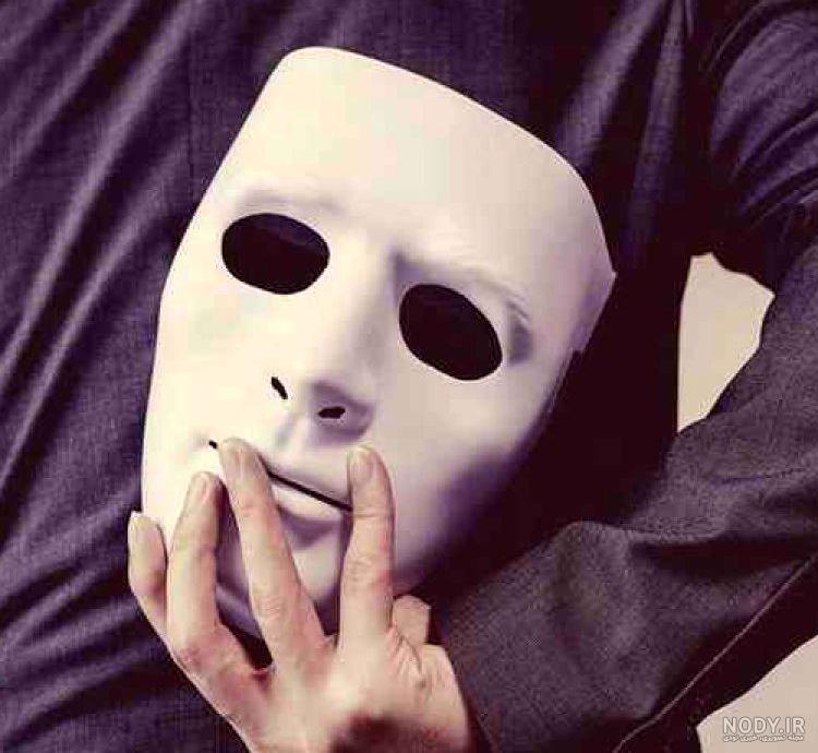 متن در مورد چهره واقعی متن در مورد چهره واقعی