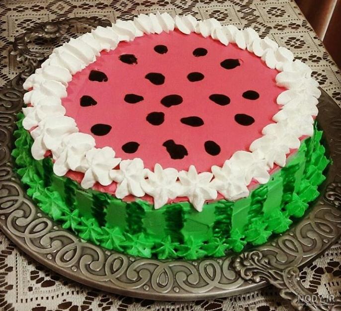 کیک شب یلدا خانگی کیک شب یلدا خانگی