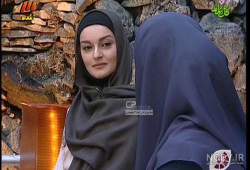 نیلوفر پارسا و خواهرش ریحانه پارسا