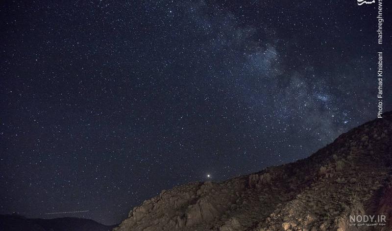 عکس کوه برفی در شب