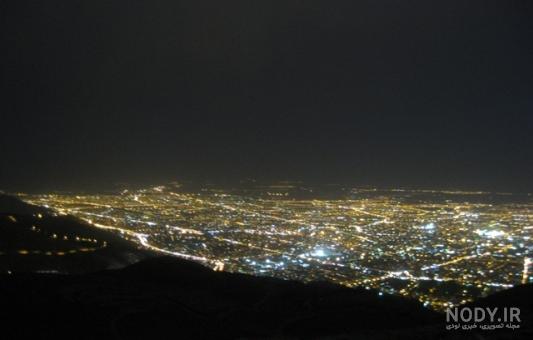 عکس کوه برفی در شب