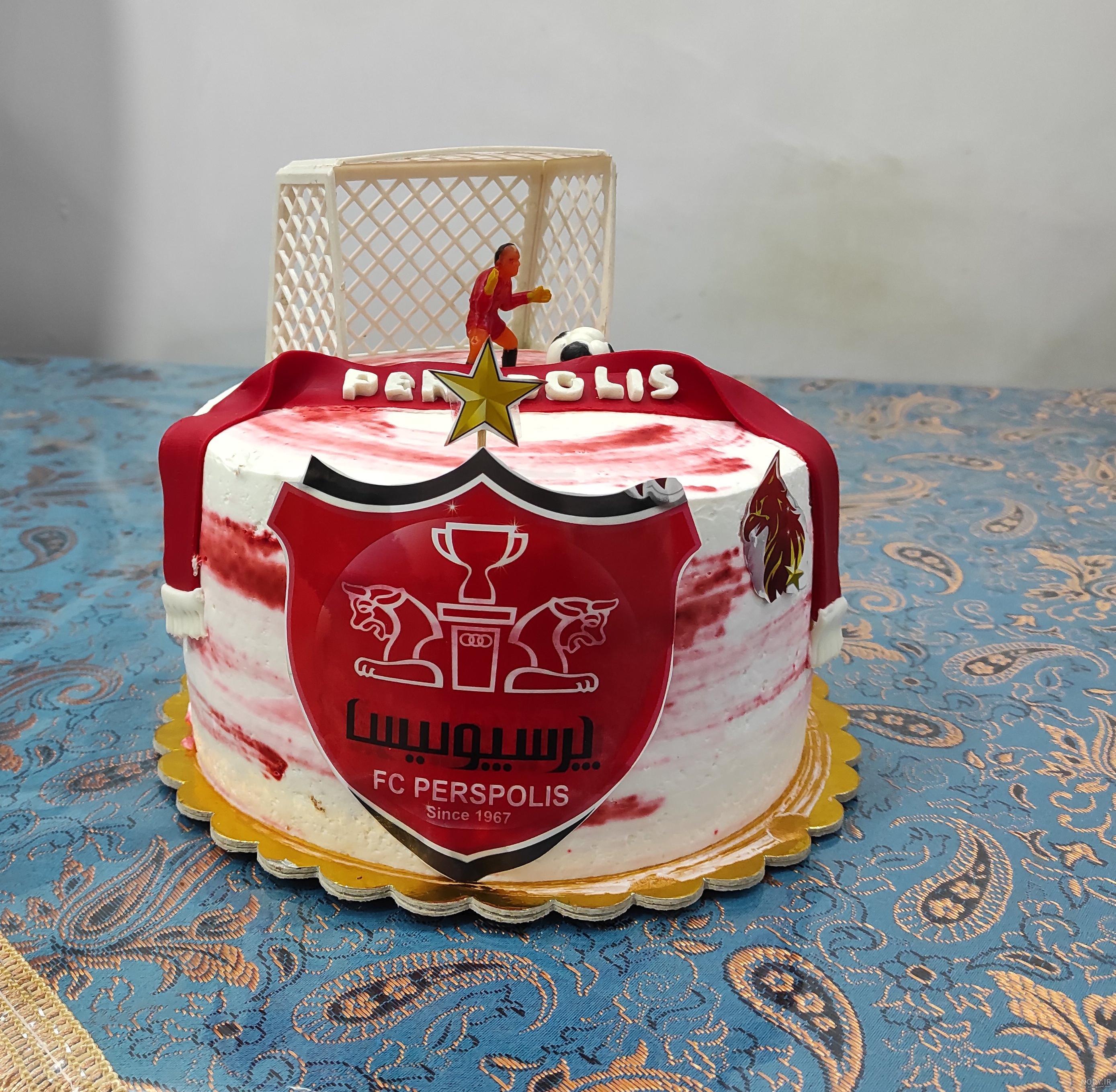 کیک پرسپولیسی ساده کیک پرسپولیسی ساده