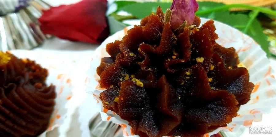 طرز تهیه حلوای قهوه ای با ارد برنج