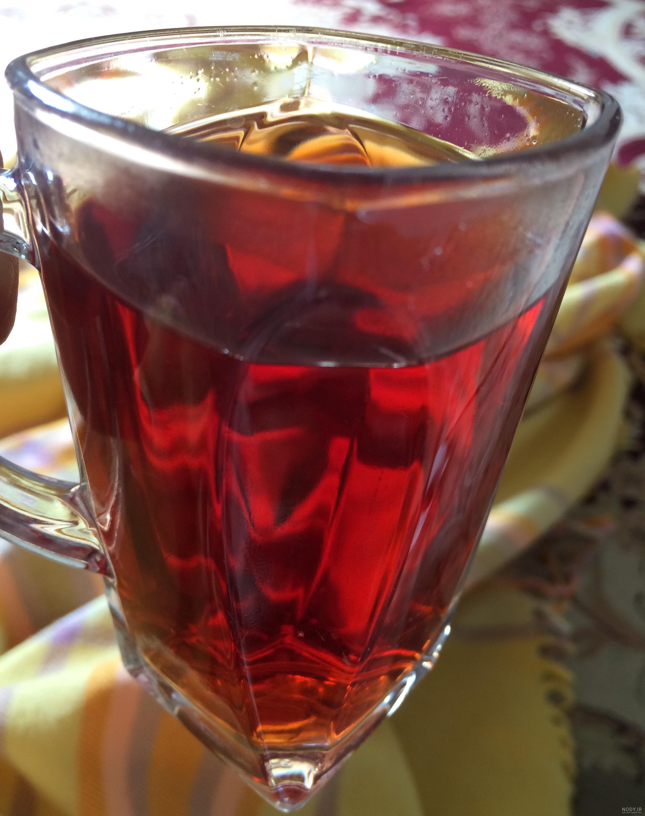 عکس فنجان قهوه در طبیعت