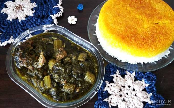 فیلم گرفتن آب کرفس فیلم گرفتن آب کرفس