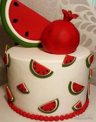 کیک شب یلدا برای مدرسه
